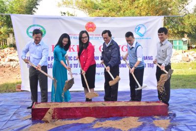 LỄ KHỞI CÔNG: XÂY DỰNG 10 PHÒNG HỌC TRƯỜNG TH TỊNH GIANG DO CÔNG TY ĐẦU TƯ VÀ KINH DOANH GOLF LONG THÀNH TÀI TRỢ. LỄ KHỞI CÔNG: XÂY DỰNG 10 PHÒNG HỌC TRƯỜNG TH TỊNH GIANG DO CÔNG TY ĐẦU TƯ VÀ KINH DOANH GOLF LONG THÀNH TÀI TRỢ.