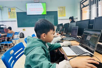 TỔ CHỨC “HỘI THI OLYMPIC TIẾNG ANH CẤP TRƯỜNG”