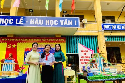 HỘI THI “XẾP SÁCH NGHỆ THUẬT”