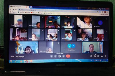 Tham gia thăm, hỗ trợ các “lớp học trực tuyến” Tham gia thăm, hỗ trợ các “lớp học trực tuyến”