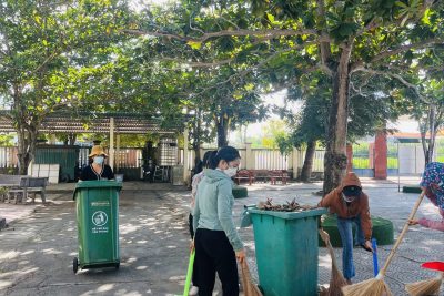 RA QUÂN TỔNG VỆ SINH TRƯỜNG LỚP CHUẨN BỊ CHO NĂM HỌC MỚI RA QUÂN TỔNG VỆ SINH TRƯỜNG LỚP CHUẨN BỊ CHO NĂM HỌC MỚI