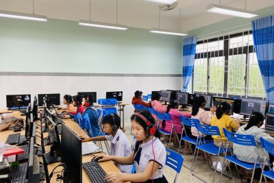 TỔ CHỨC HỘI THI IOE (OLYMPIC TIẾNG ANH) CẤP HUYỆN TỔ CHỨC HỘI THI IOE (OLYMPIC TIẾNG ANH) CẤP HUYỆN