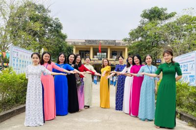 HƯỞNG ỨNG TUẦN LỄ ÁO DÀI NHÂN NGÀY 8/3 HƯỞNG ỨNG TUẦN LỄ ÁO DÀI NHÂN NGÀY 8/3