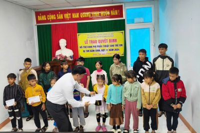 QUỸ BẢO TRỢ TRẺ EM QUẢNG NGÃI TỔ CHỨC ĐƯA 17 TRẺ EM CÓ HOÀN CẢNH KHÓ KHĂN BỊ BỆNH TIM BẨM SINH ĐI PHẪU THUẬT QUỸ BẢO TRỢ TRẺ EM QUẢNG NGÃI TỔ CHỨC ĐƯA 17 TRẺ EM CÓ HOÀN CẢNH KHÓ KHĂN BỊ BỆNH TIM BẨM SINH ĐI PHẪU THUẬT